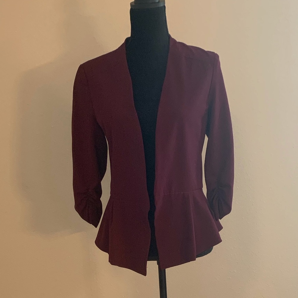 Maroon Open Front Peplum Jacket Sz Medium